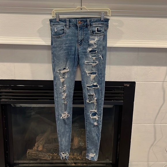 American Eagle Outfitters Denim - American Eagle next level stretch jeans. Women’s size 4.